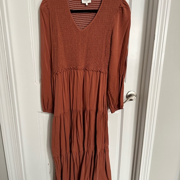 Boutique Bohme Terracotta Tiered Long Sleeve Midi Dress Size L Like New - Picture 5 of 7